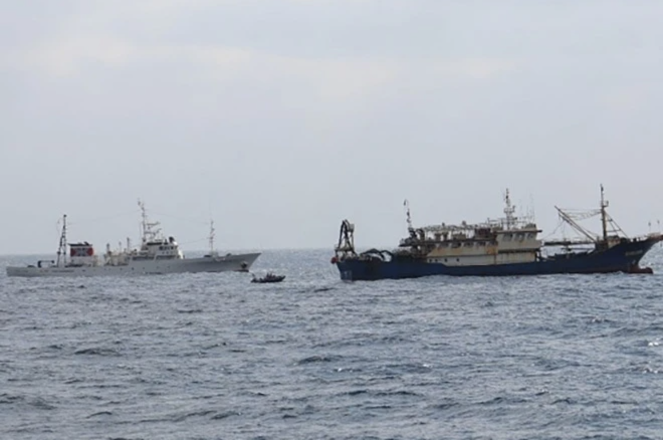 【快讯】日本在紧张局势中扣押中国渔船