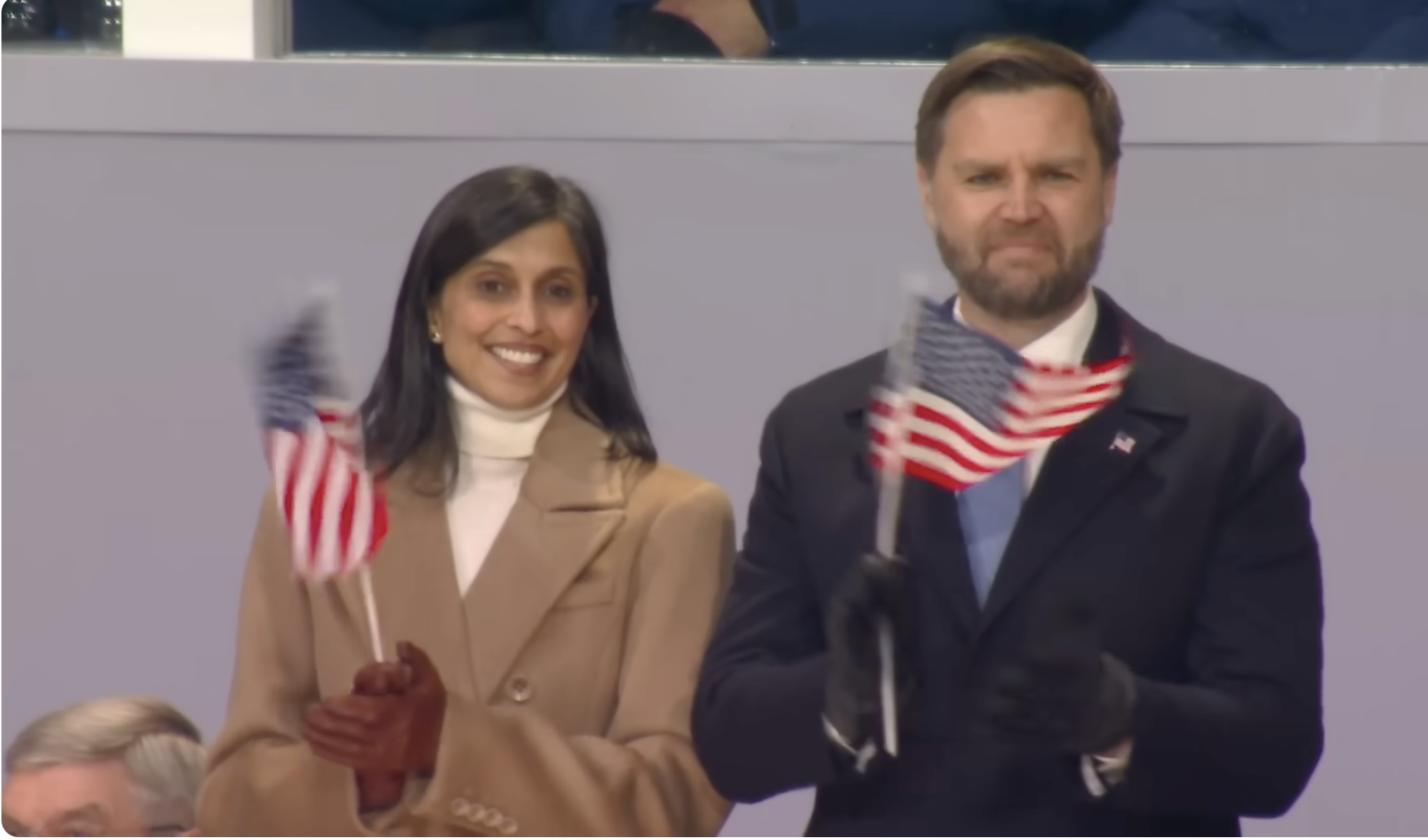 冬季奥运会开幕，美国运动员谈家国政治，副总统万斯遭受嘘声