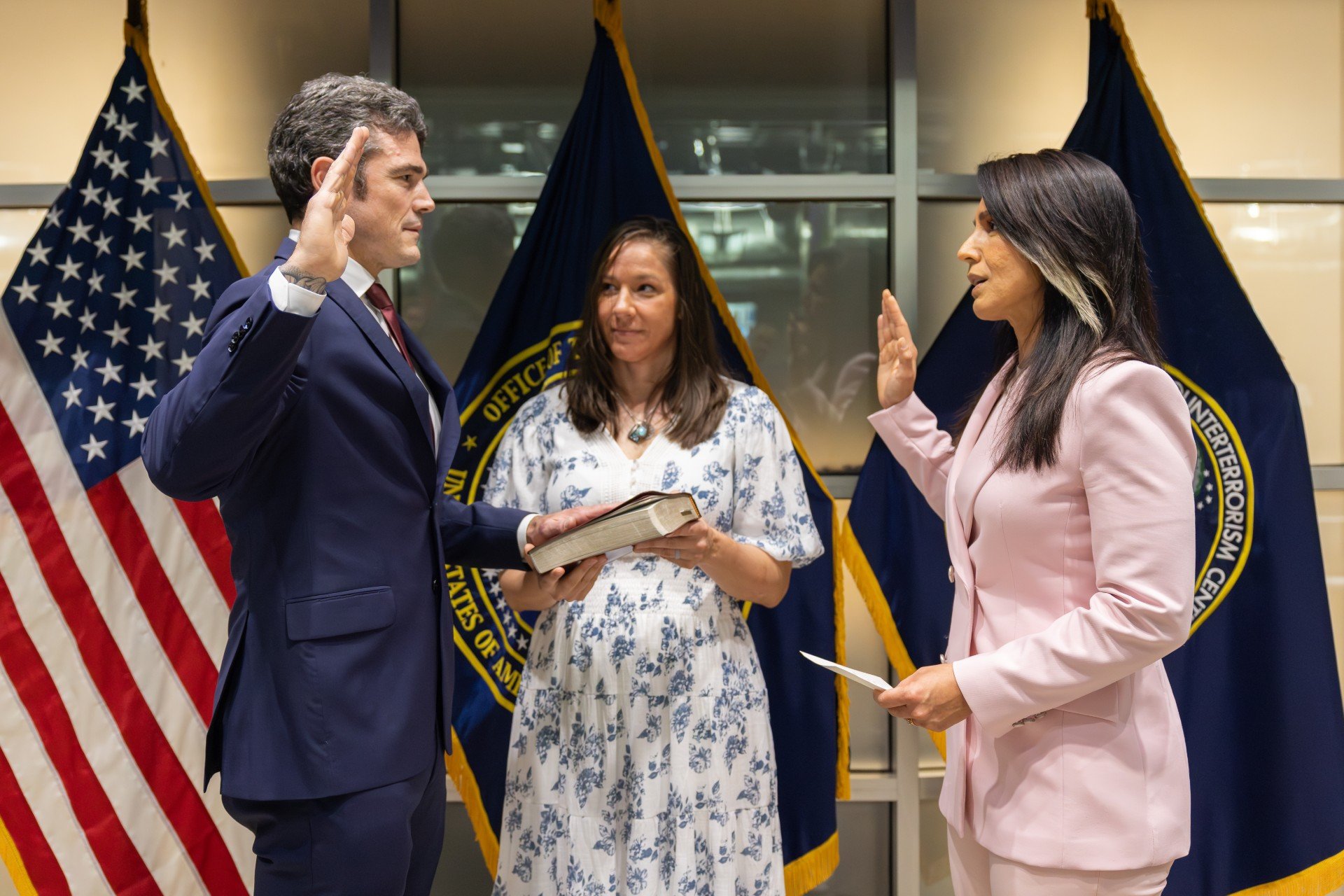 Joe_Kent_is_sworn_in_as_director_of_the_National_Counterterrorism_Center_in_July_2025.jpg