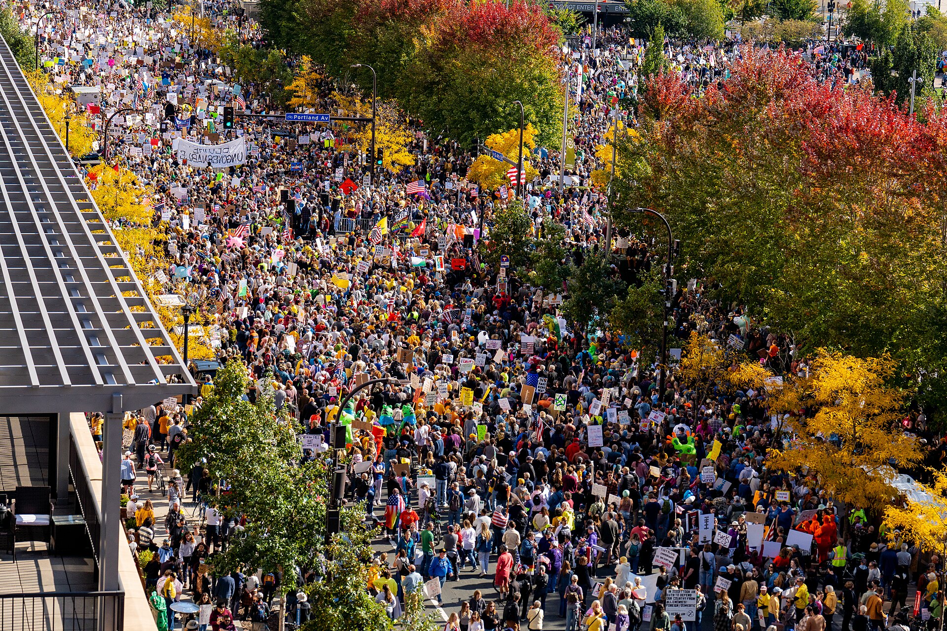 1920px-Thousands_join_No_Kings_protest_in_Downtown_Minneapolis.jpg