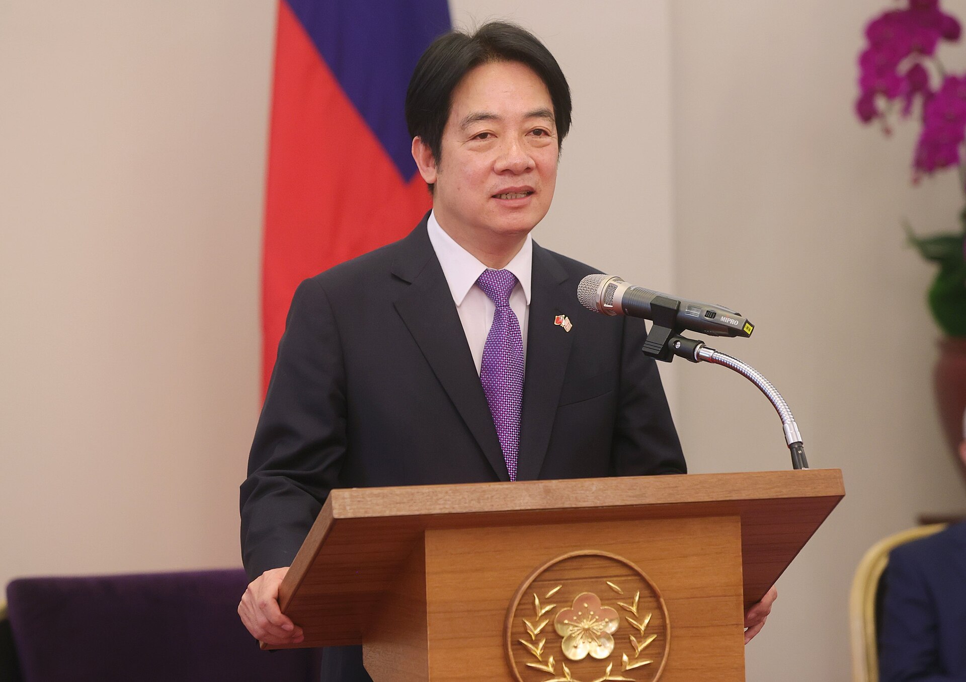 1920px-Vice_President_William_Lai_2023-05-18.jpg