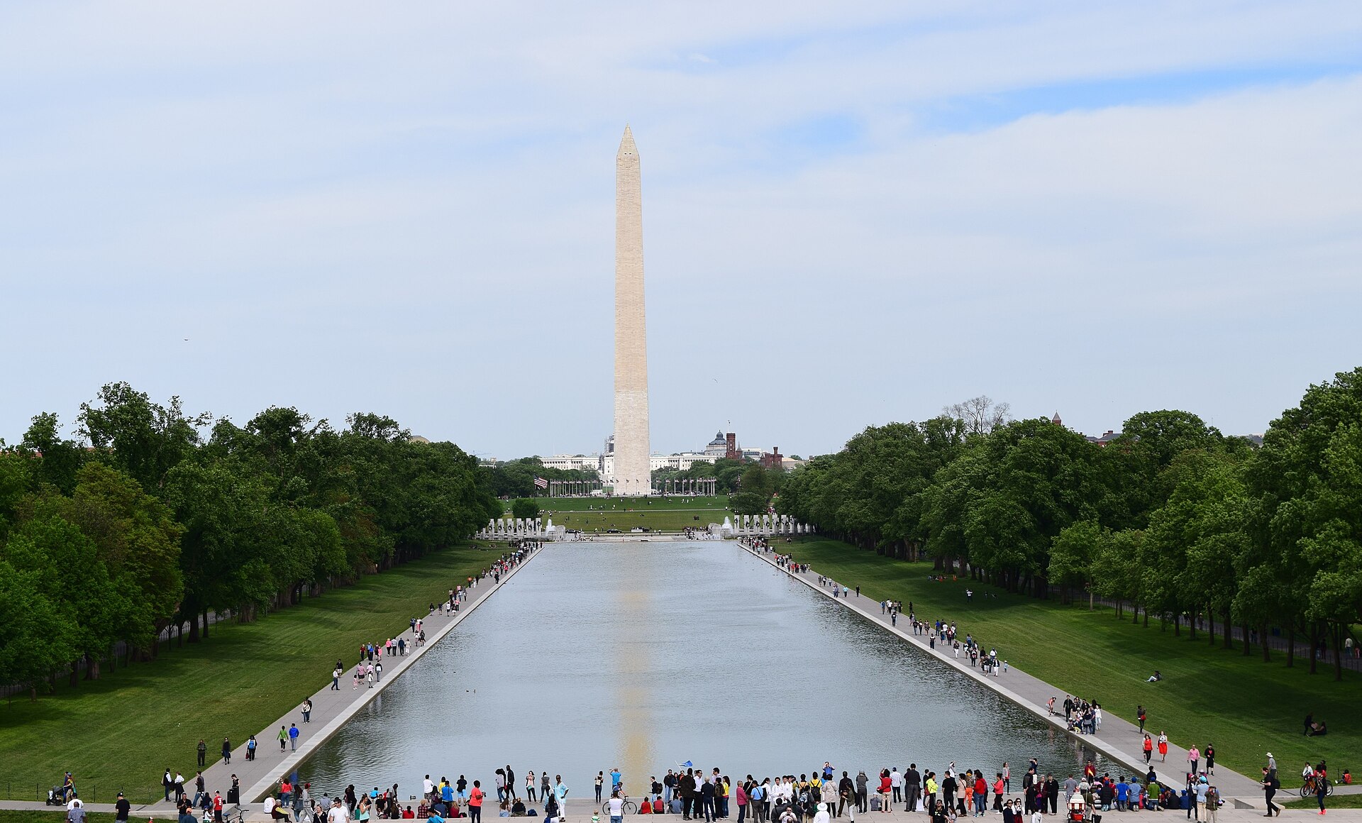 1920px-DC_monument_view_from_Lincoln_memorial.jpg