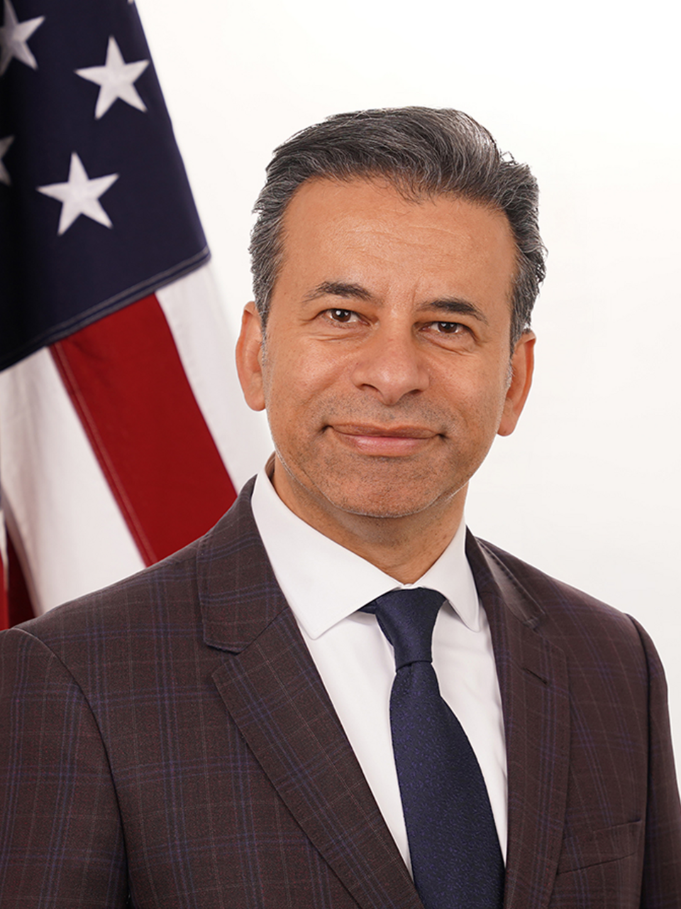 960px-Marty_Makary,_official_portrait_(2025)_(cropped).png