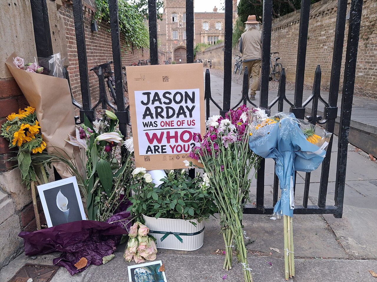 1280px-Floral_tribute_Jesus_College_taken_17_August_2026.jpg