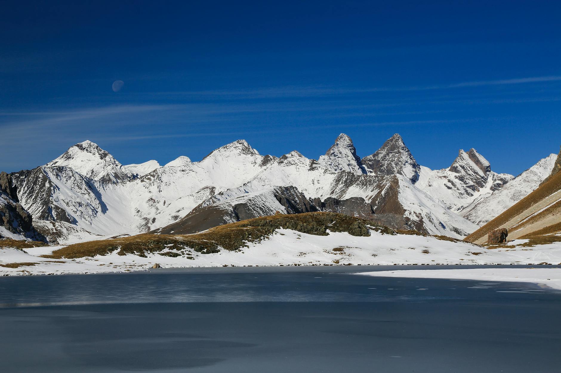 加拿大与法国在格林兰开设领事馆，支持丹麦