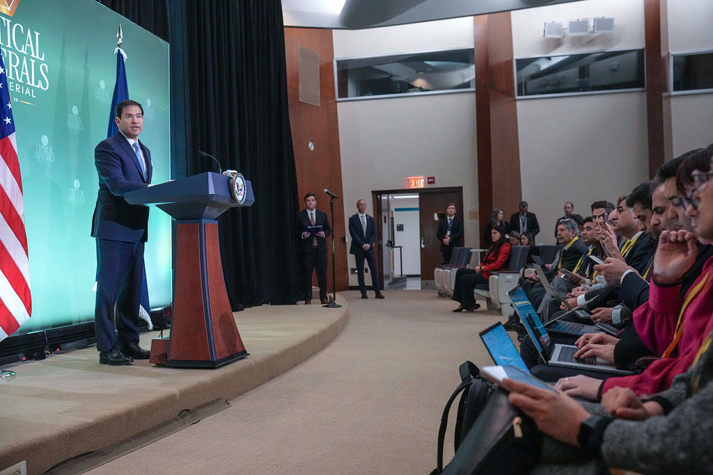 美乌俄三方和平谈判在阿布扎比启动，乌克兰人对突破持怀疑态度