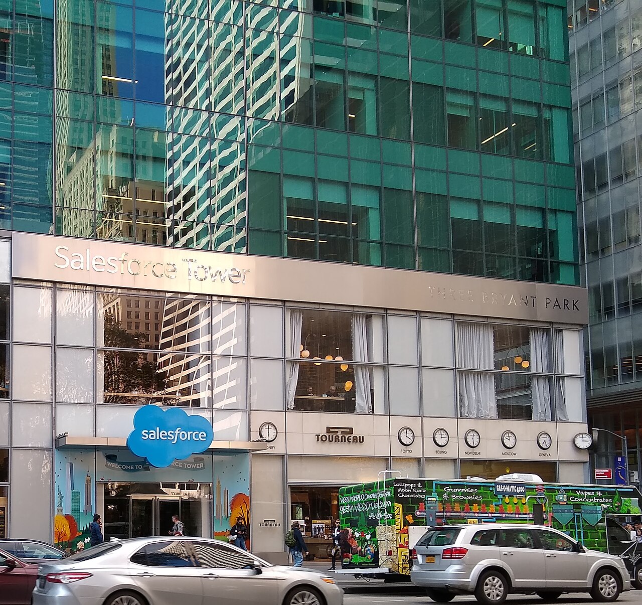 Salesforce借AI业绩反击“SaaSpocalypse”质疑