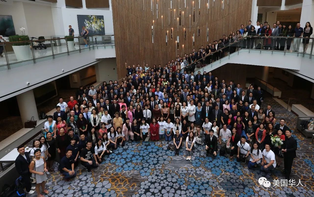 来自大陆第一代华人的政治觉醒