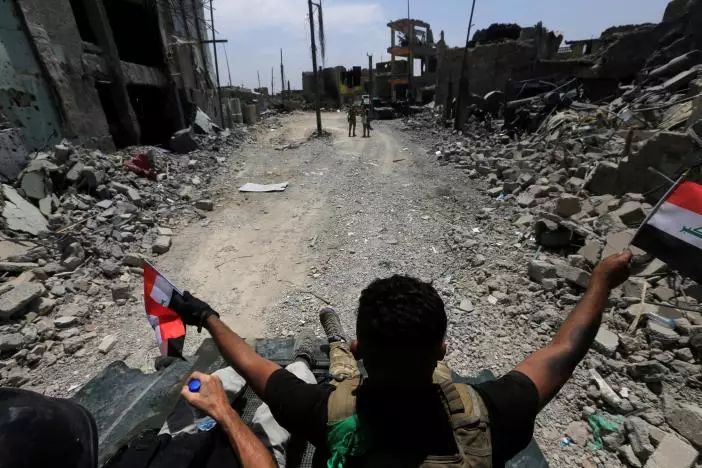 ISIS败走摩苏尔城，伊拉克庆祝反ISIS重大胜利