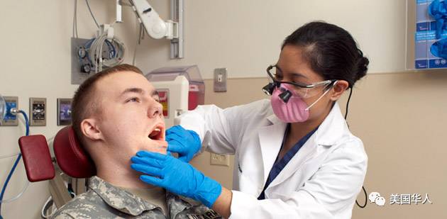 国会议员力挺“紧缺人才征兵计划”华人大兵背后的故事