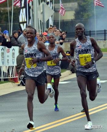 国会议员力挺“紧缺人才征兵计划”华人大兵背后的故事