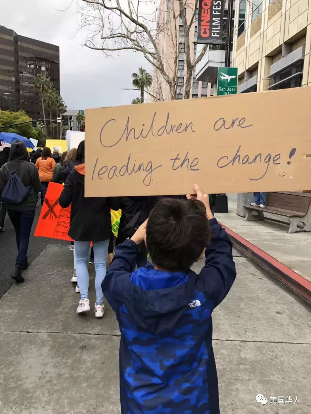 “生命大游行”席卷全美，华人积极参与，全球八百城市呼应 | 图姐