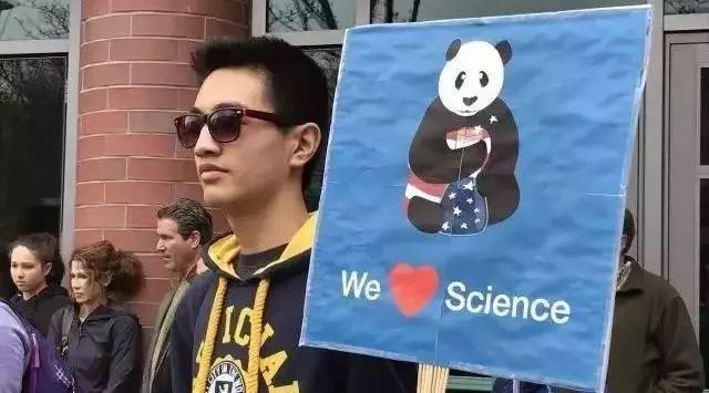 Featured image for 华人不做哑裔周年行动回顾(上) 从加州华人反白人至上到挺希大广告