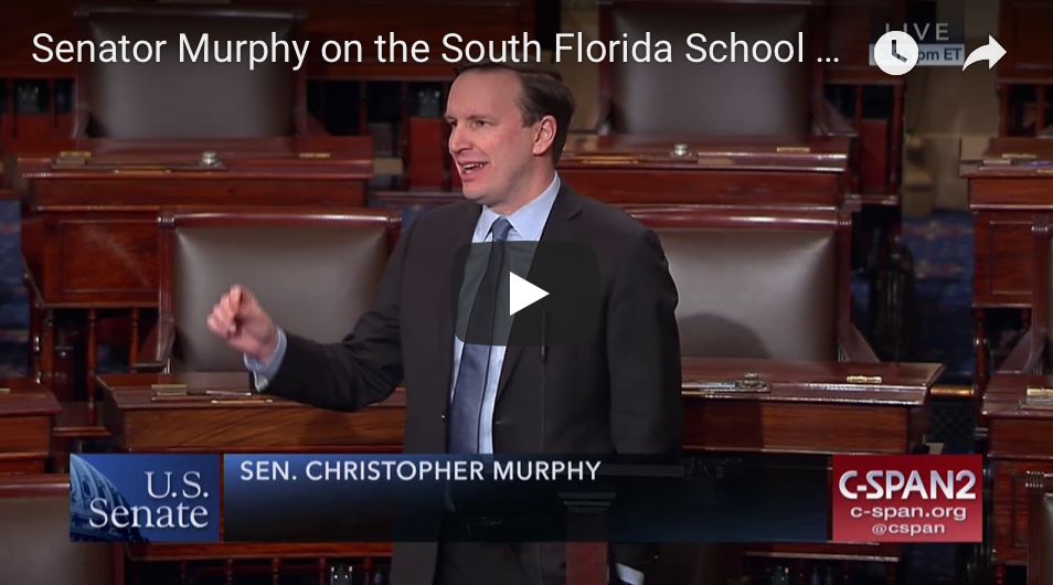 多大代价才能谈控枪？19岁不能买啤酒却能买杀人武器？