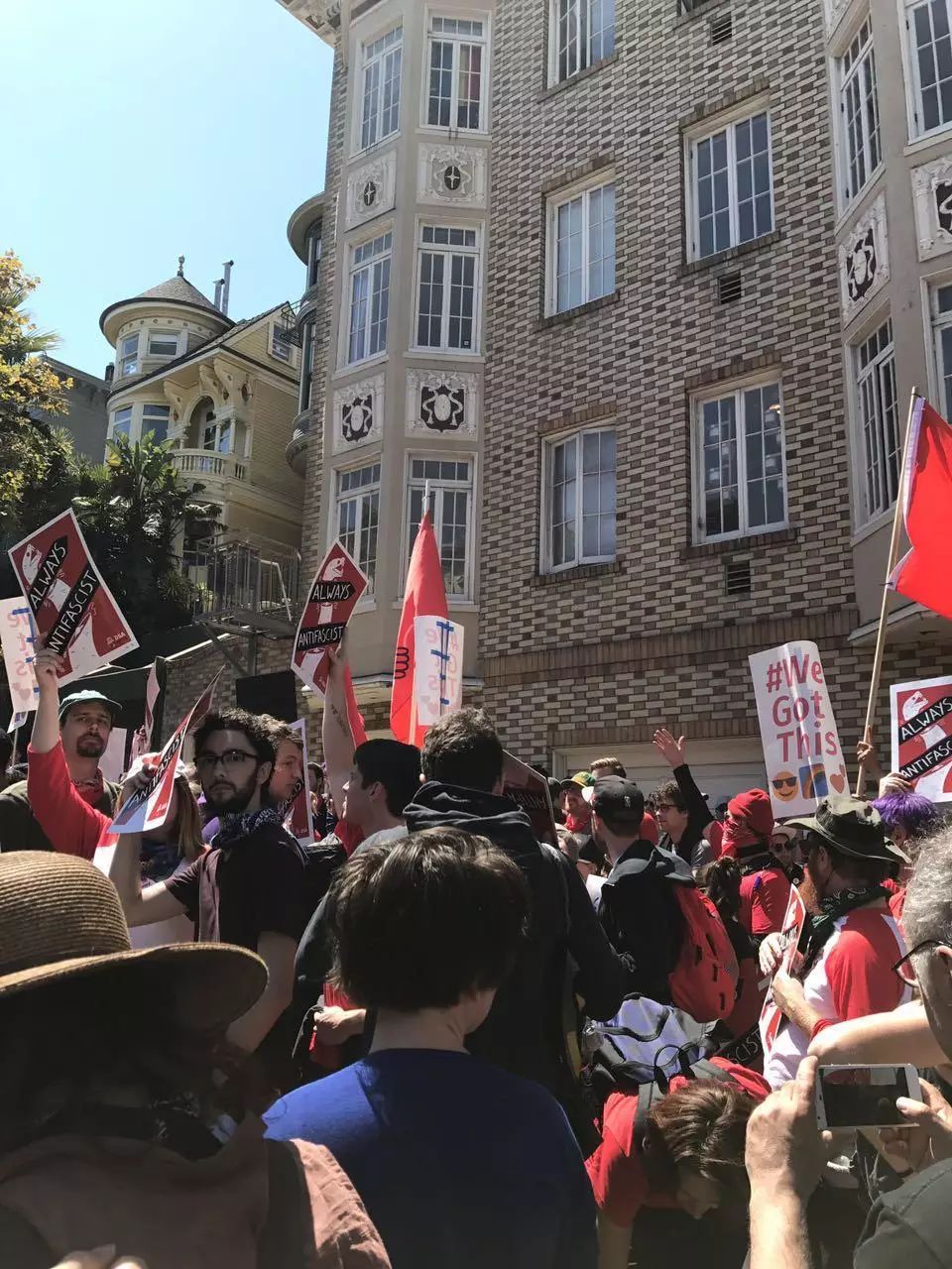 华人不做哑裔周年行动回顾(上) 从加州华人反白人至上到挺希大广告