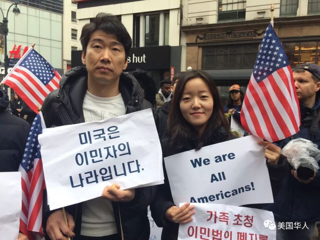 华人成功发起大集会！纽约各族裔协力抗议反移民恶法