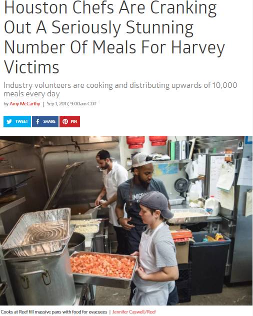 图姐 | 水中钢琴师视频感动美国——德州重创，急需救援