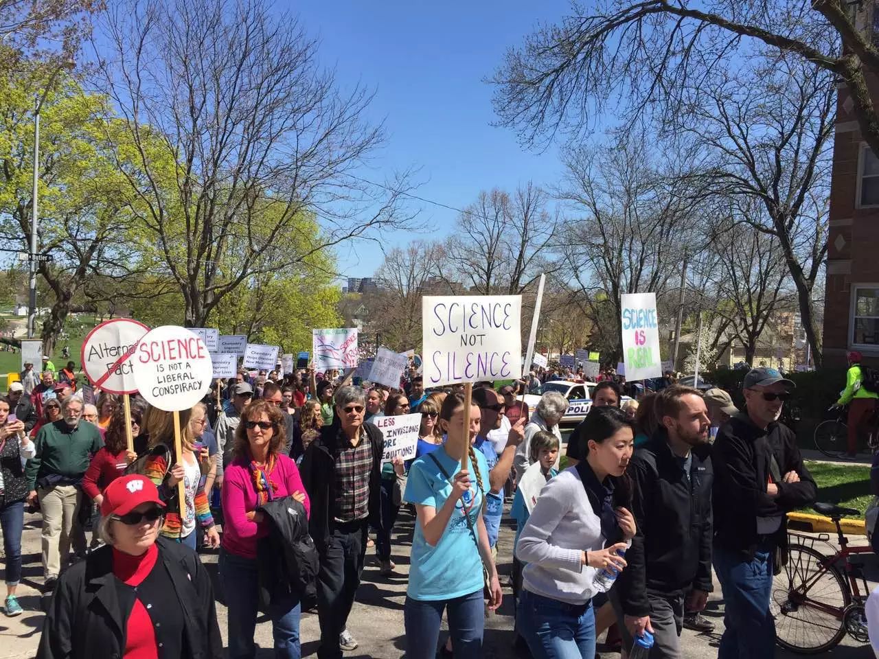 图姐 | 全球超过600城市爆发“科学大游行”（图片集锦）
