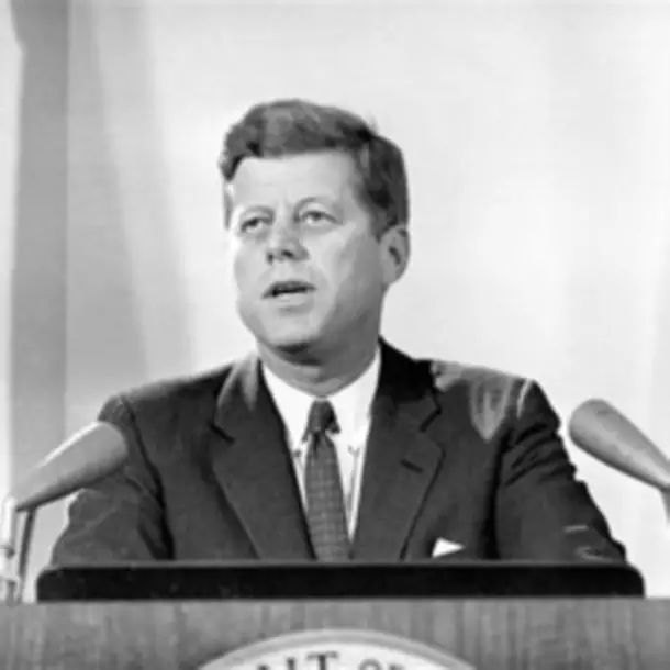 谁是爱国者？谁是敌人？