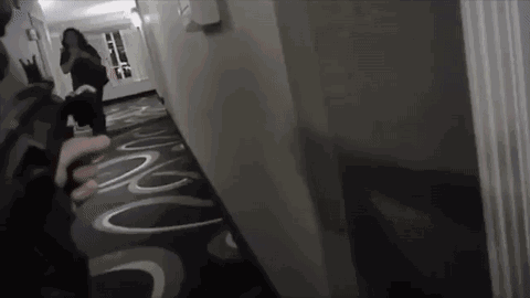 AZ警察杀人案无罪释放 案发现场录像令人崩溃！！！