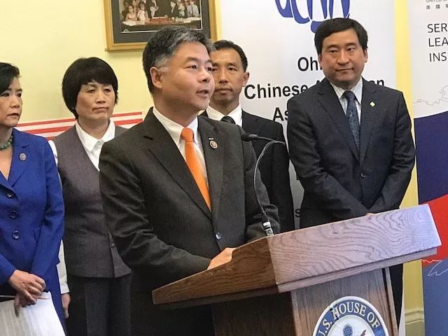 国会议员力挺陈霞芬, 31名国会议员、132个社团联名致信商务部