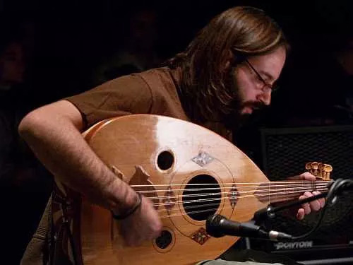 苦海余生《同舟》共济，谱写犹太难民在上海的凄美篇章