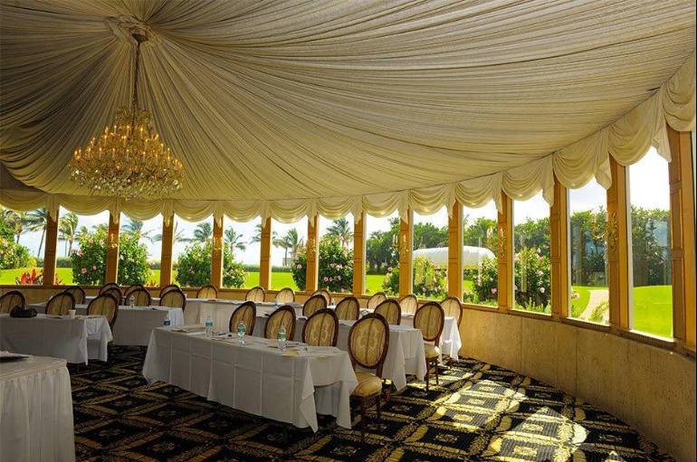 川大帝一月，奥大叔一年 ｜  南方白宫的前世今生