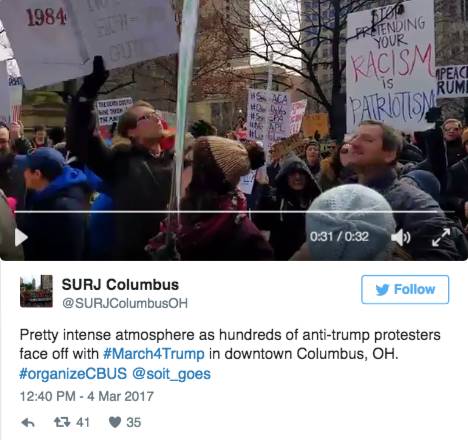 你一定想不到，美国人民拥戴总统的全国大游行画风是这样的