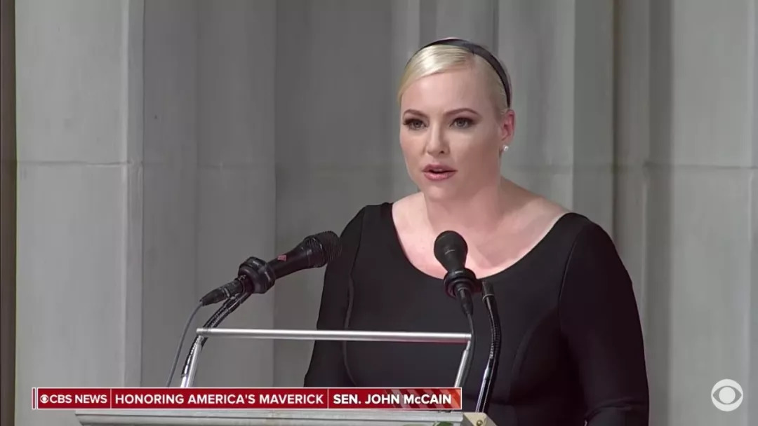 悼念麦凯恩 | 奥巴马、布什和梅根在葬礼上致辞全文翻译