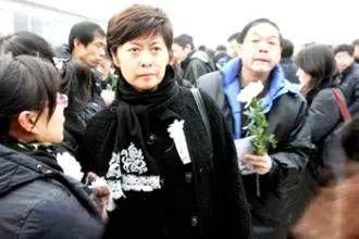 他是崔永元白岩松的精神领袖，开创了中国电视新纪元，却在47岁告别人世