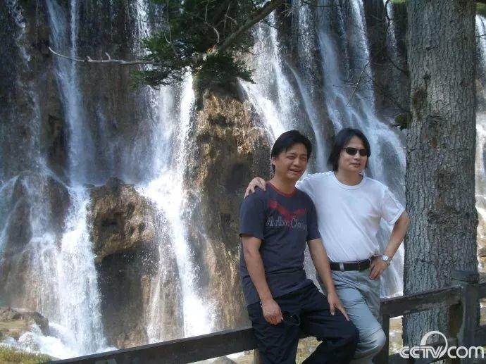 他是崔永元白岩松的精神领袖，开创了中国电视新纪元，却在47岁告别人世