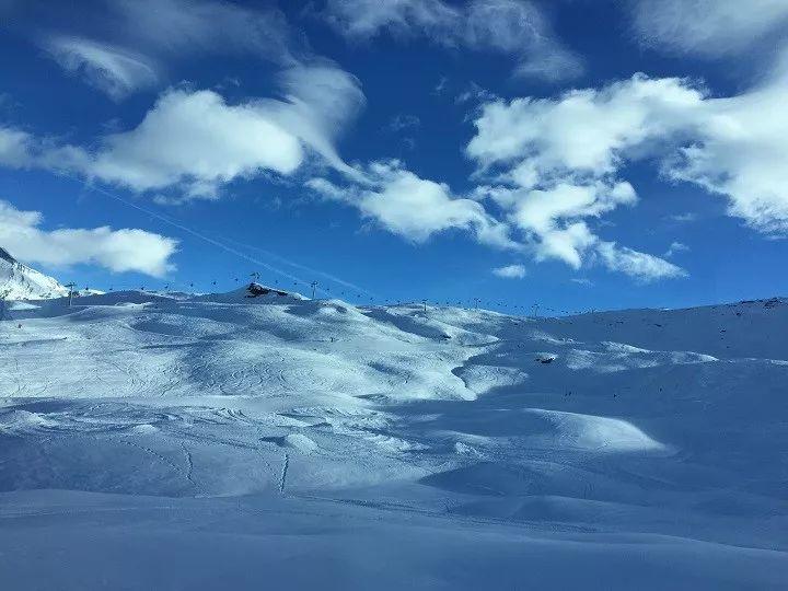 阿尔卑斯山历险记 阿尔卑斯山历险记