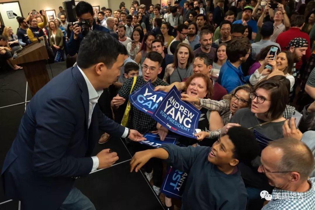 杨安泽捐款人数突破6.5万！人气直逼民主党大佬 | 图姐