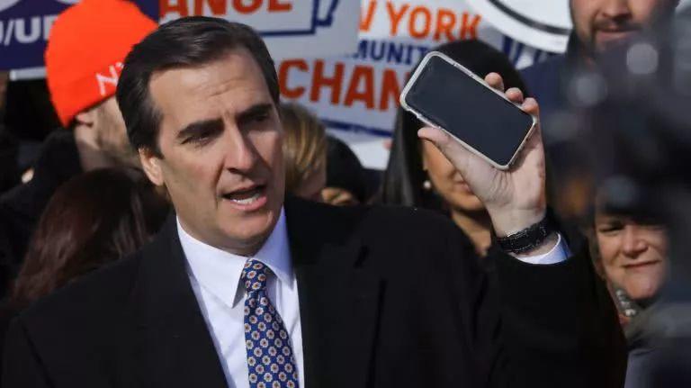 亚马逊逃离纽约，数万工作岗位泡汤，为什么人们却在欢呼？