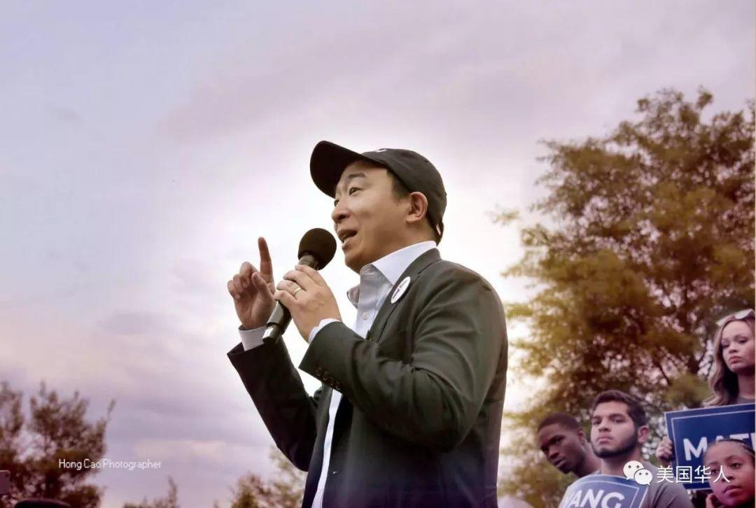 小额捐款比例排名第二，总统候选人杨安泽关注度一路攀升