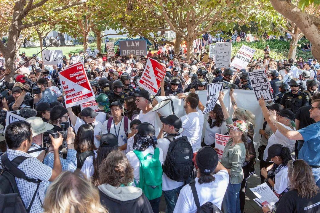 大学校园的政治正确过头了吗？谈美国的言论自由和学术自由