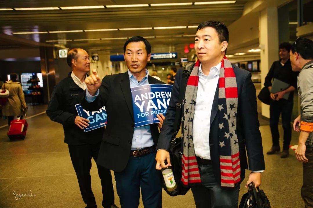 我为美国总统候选人做了一天专职司机