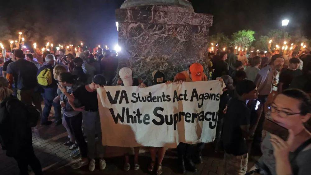 大学校园的政治正确过头了吗？谈美国的言论自由和学术自由