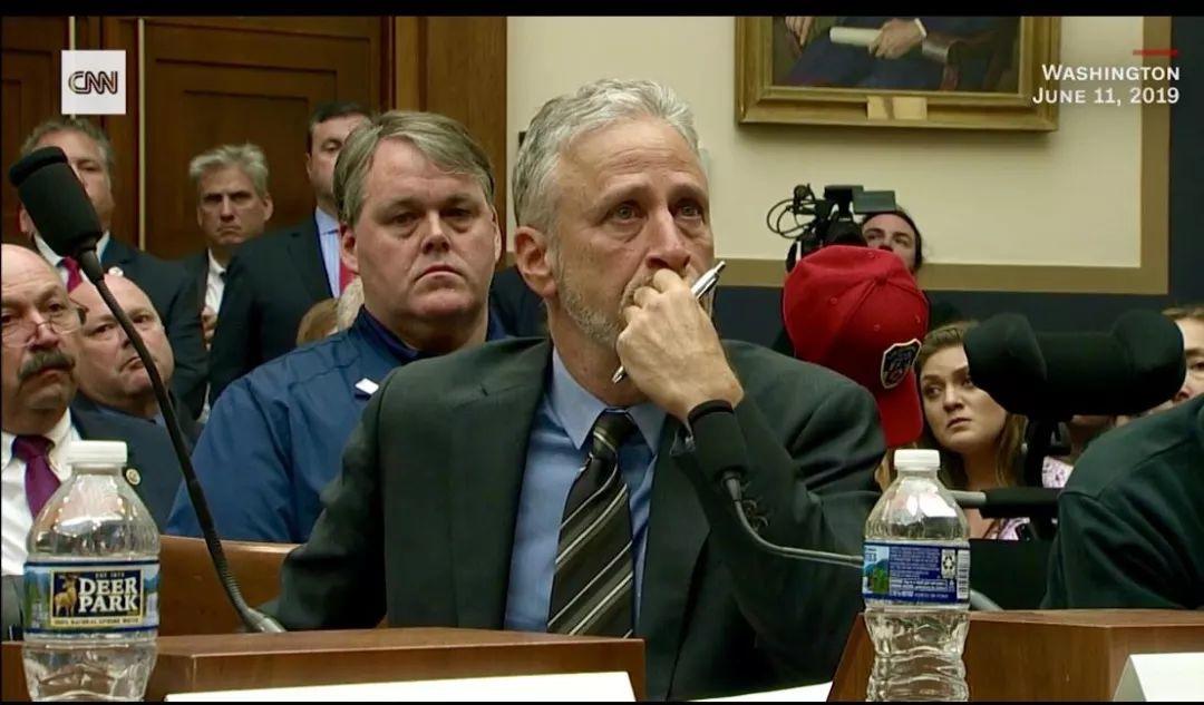 为911救援者抱不平，金牌主持人痛斥国会议员哽咽难语