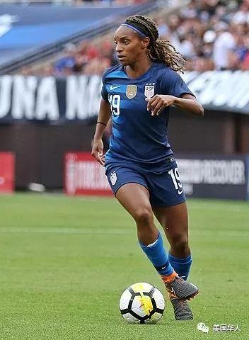 美国华裔女足宿将畅谈美国女足第四次捧起世界杯