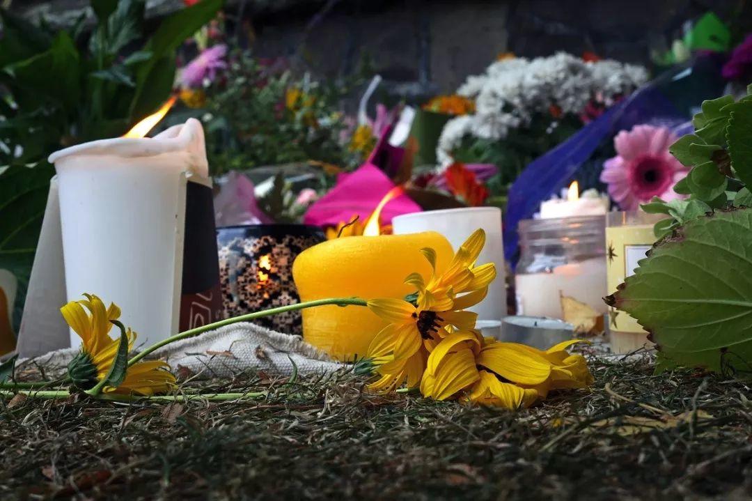 枪击之后，美国大学生家长群关于控枪与否的一场讨论
