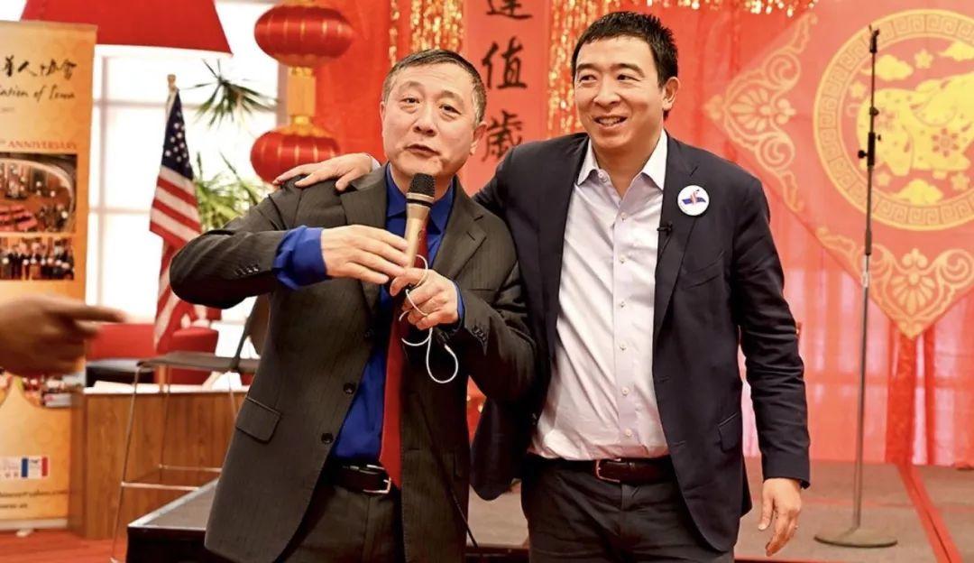 杨安泽精彩表现赢得好评，华裔资深政治活动家谈民主党辩论会