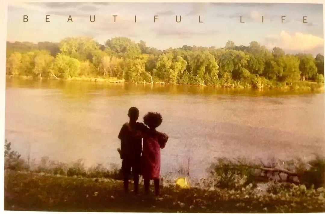 “我要活着”——枪击案现场逃生记