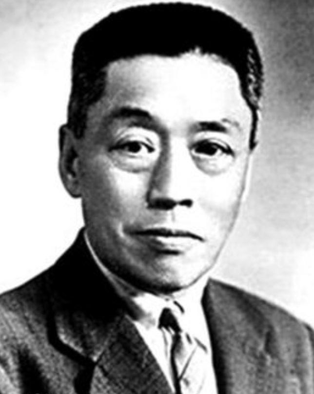 论文物典守者欧阳道达故居的将要倒掉