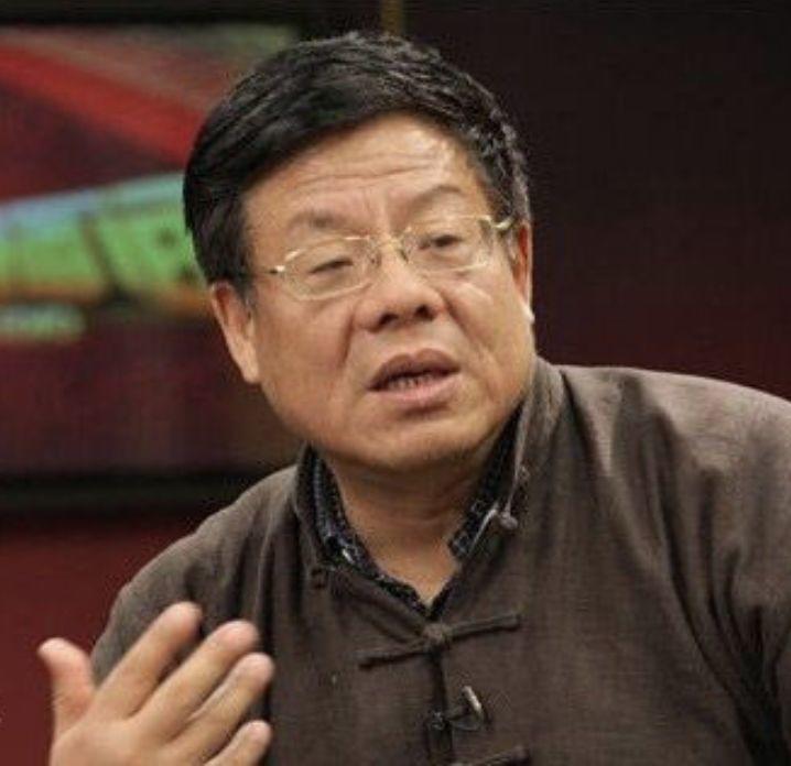 琢见论坛｜袁腾飞，一位有争议的历史老师