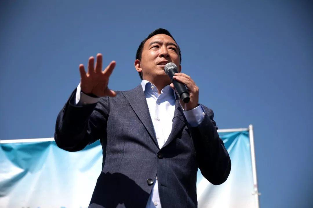 华山一条路——杨安泽如何赢得民主党大会初选提名？