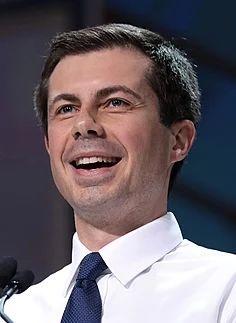 民主党第十次辩论会点燃南卡争夺战和“超级星期二”的战火
