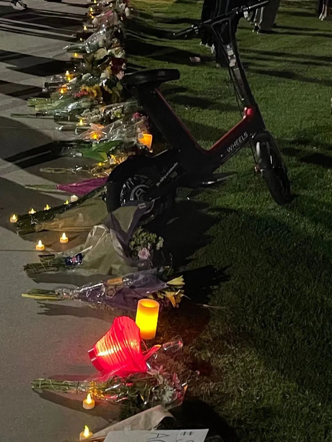 从身份迷茫到生命安危：美国亚裔的怒与吼（下）