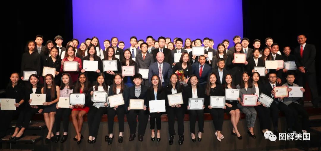 BranchOut！华裔走出舒适区困境的尝试之路