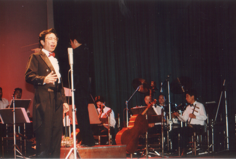 浅解“美声唱法”